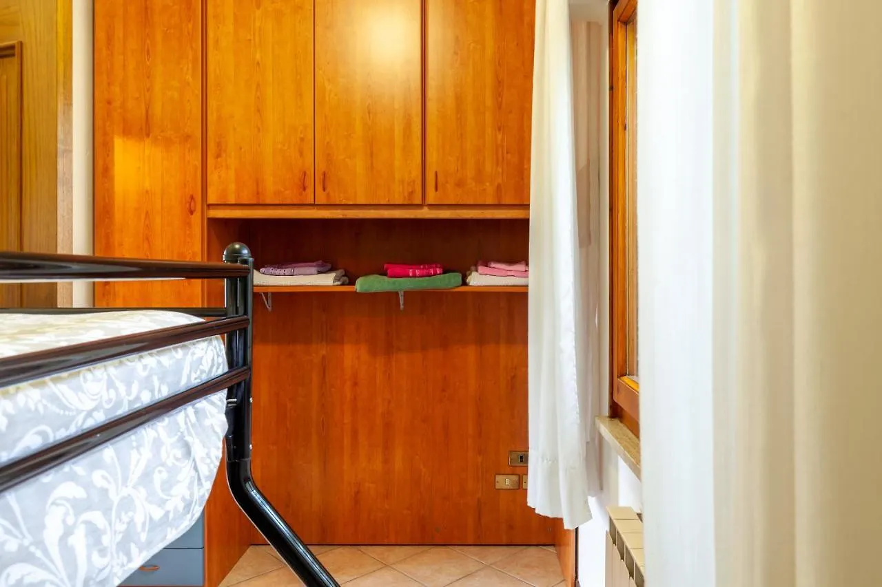 Casa Umbe Villa Pietrasanta 0*,  Italy