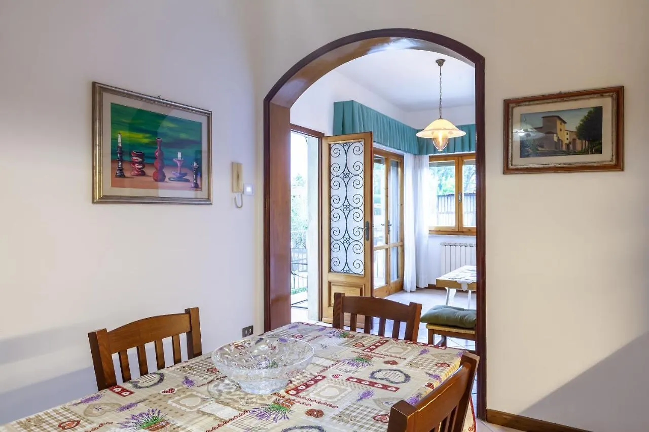 Casa Umbe Villa Pietrasanta 0*,